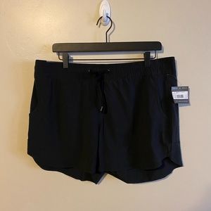 Eddie Bauer Escapelite Pull On Short